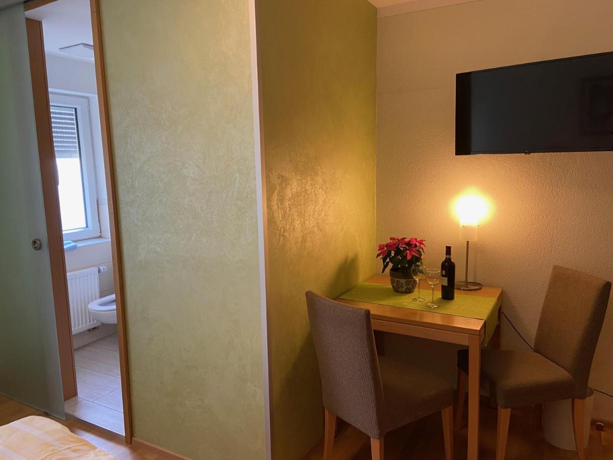 Hotel Goldener Loewe Guenzburg Luaran gambar