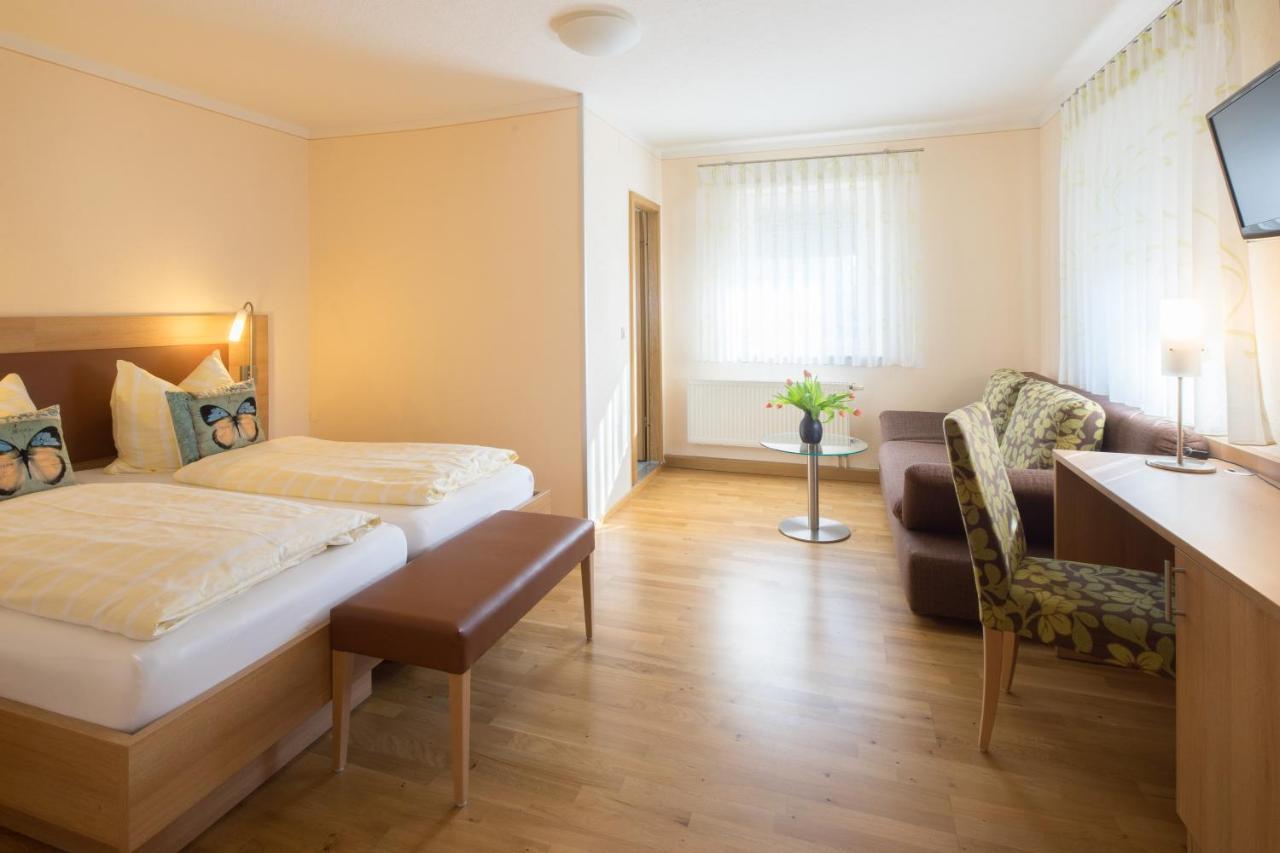 Hotel Goldener Loewe Guenzburg Luaran gambar