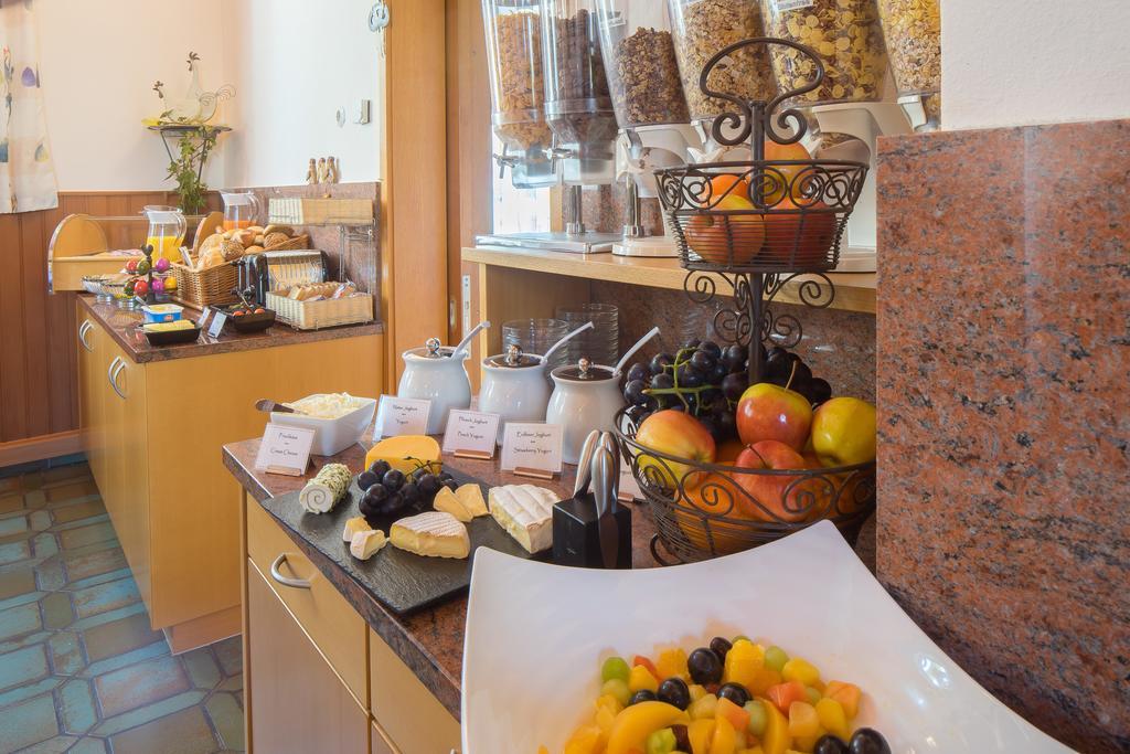 Hotel Goldener Loewe Guenzburg Luaran gambar