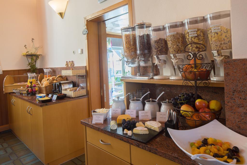 Hotel Goldener Loewe Guenzburg Luaran gambar