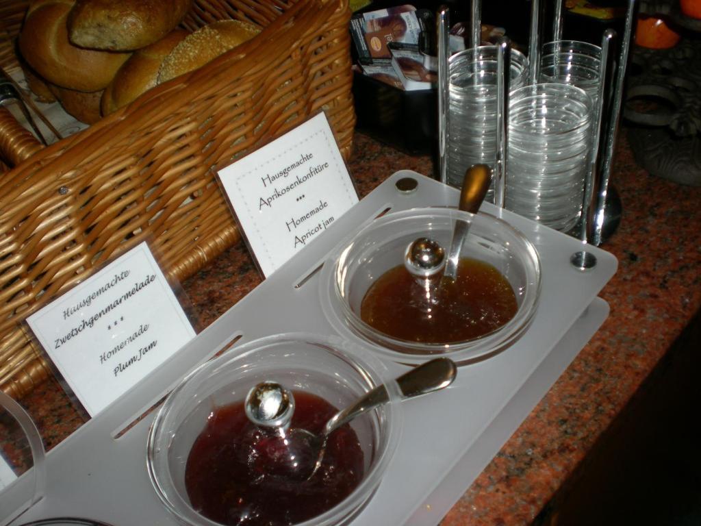 Hotel Goldener Loewe Guenzburg Luaran gambar